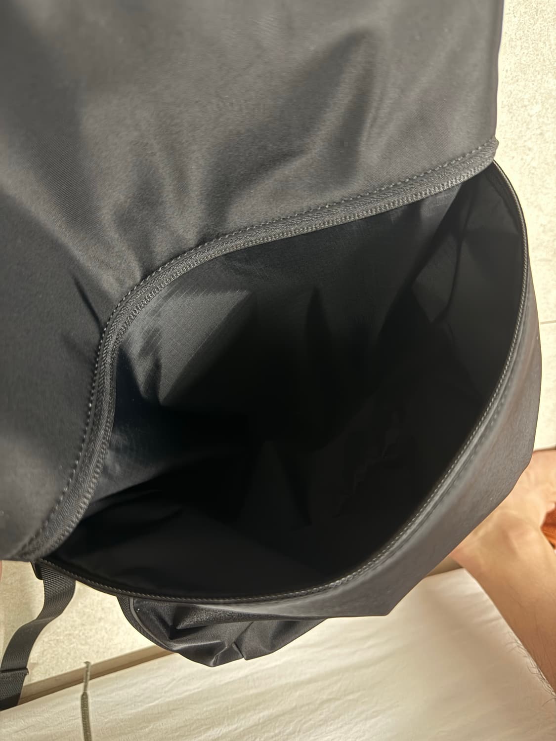 룰루레몬 더블집 백팩 22L 블랙 상품이미지8