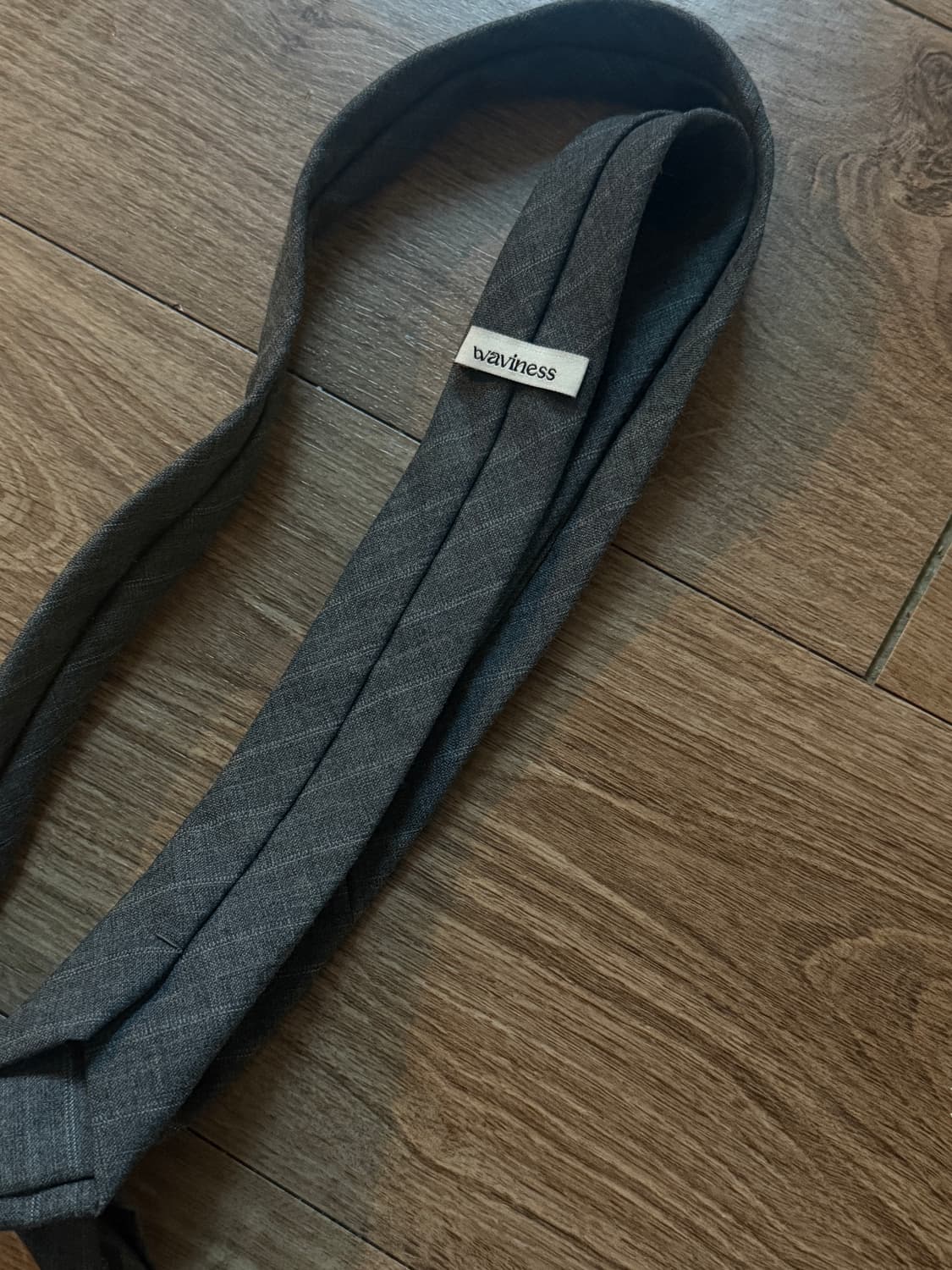 웨이비니스 타이 상품이미지1