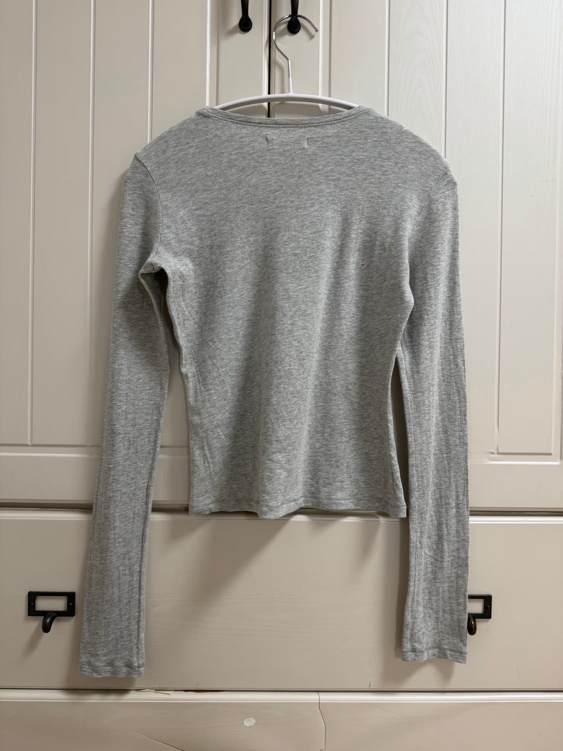 글로니(Glowny) MODAL LONG SLEEVE 모달 롱 슬리브 상품이미지4