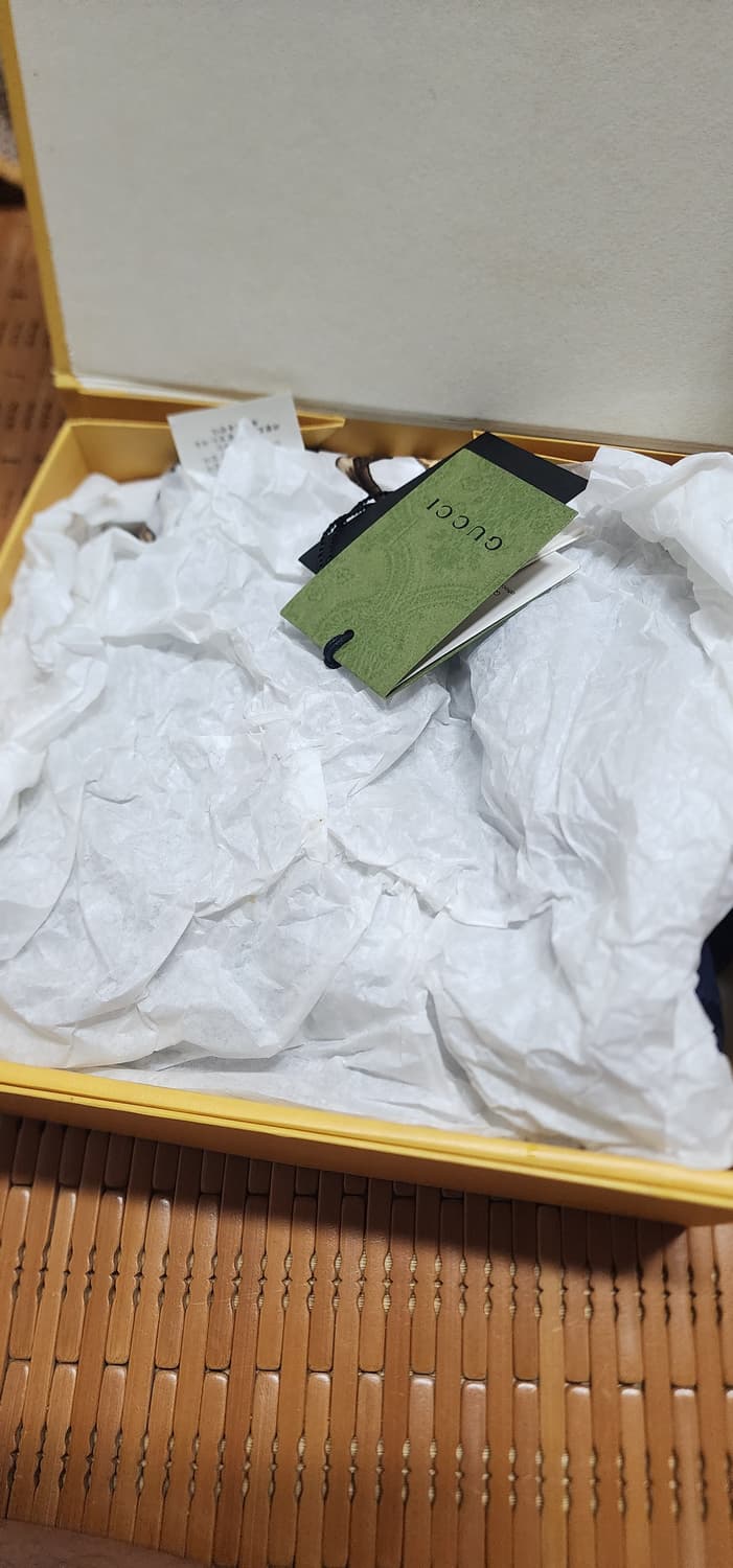 구찌 스카프 울실크 팝니다 상품이미지9