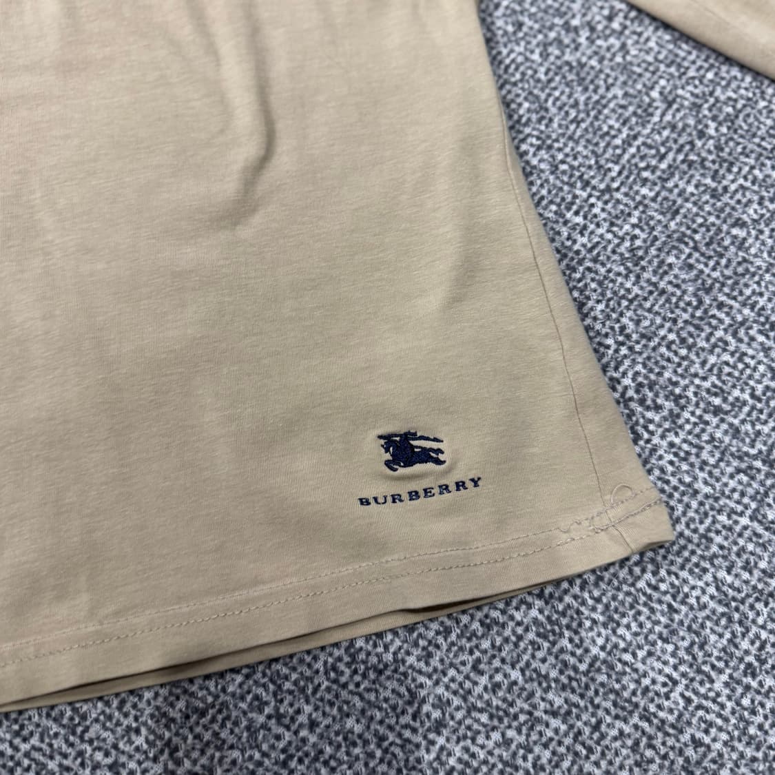 버버리 롱슬리브 상품이미지4