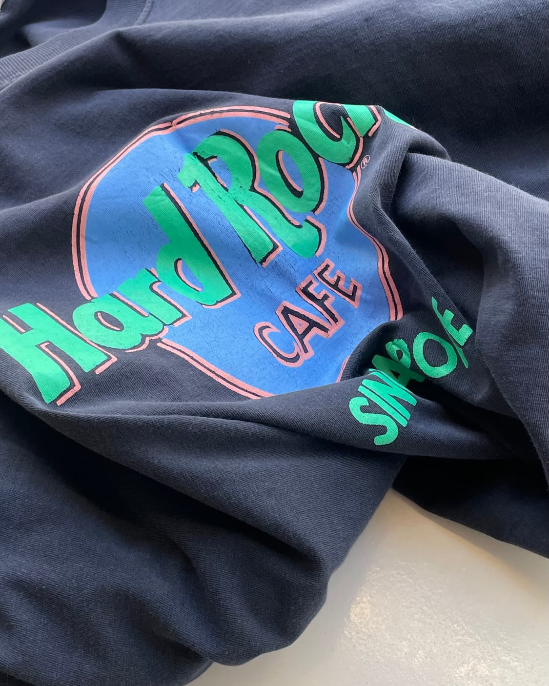Hard rock cafe ‘Singapore’ Faded T-shirt 상품이미지10