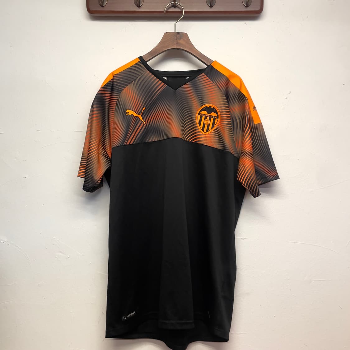 푸마 발렌시아 19-20 시즌 써드 유니폼 상품이미지1