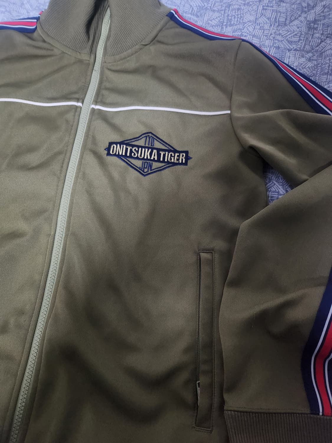 오니츠카타이거 X 안드레아폼필리오 트레이닝 자켓 상품이미지3