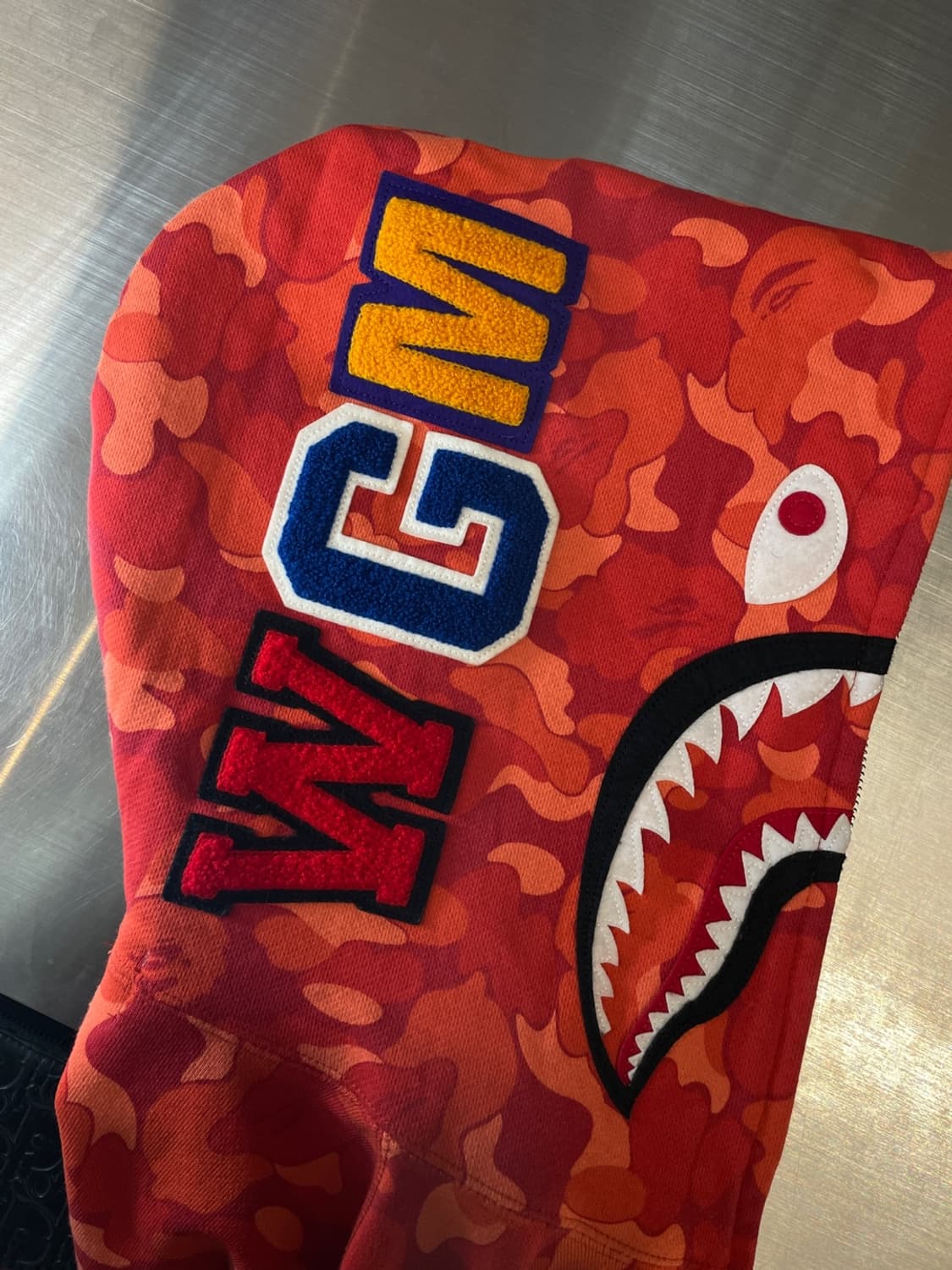 베이프 적계 샤크 풀집업 후디  상품이미지1