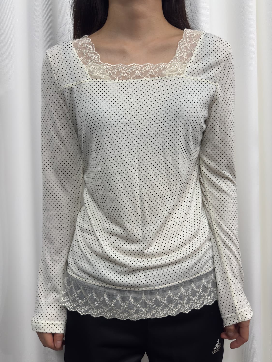 dot lace longsleeve 상품이미지1