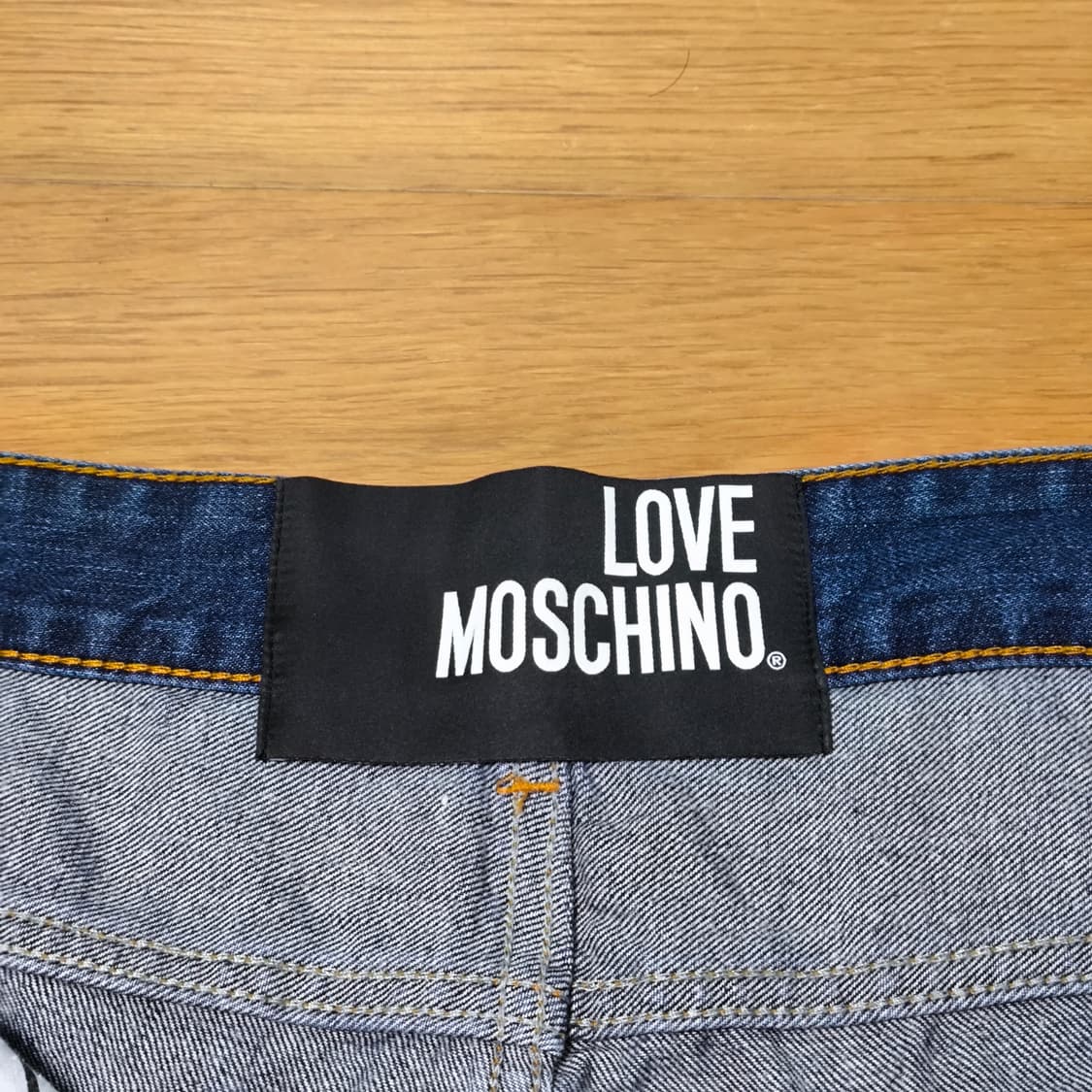 [36, Made in Italy] Moschino 모스키노 데님 진 상품이미지6