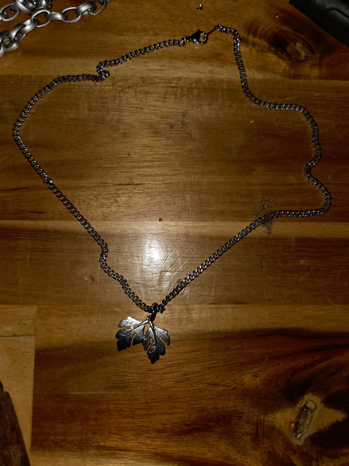 잎사귀 펜던트 목걸이 상품이미지2