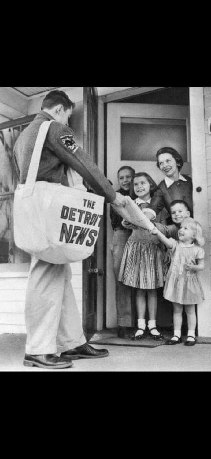 더블웍스 뉴스페이퍼 백  상품이미지10