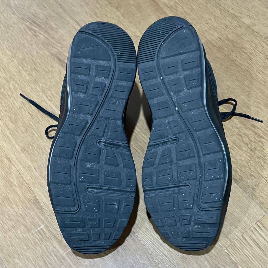 나이키 에어맥스AP 트리플 블랙 운동화 270 상품이미지8