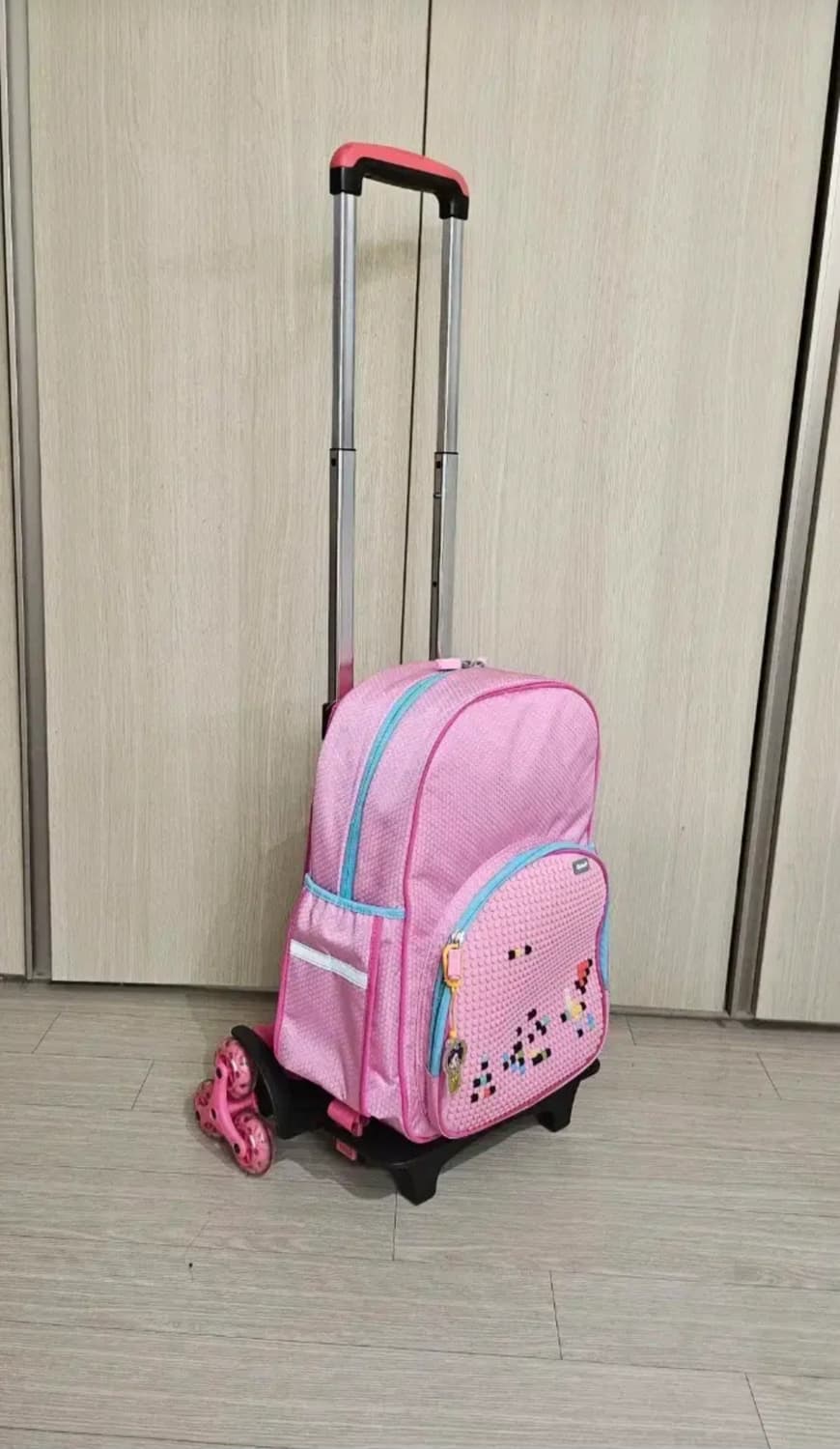 Upixel 유픽셀 픽셀 블럭 롤링 백팩 / 캐리어 겸용 키즈 가방
📌 상품이미지5