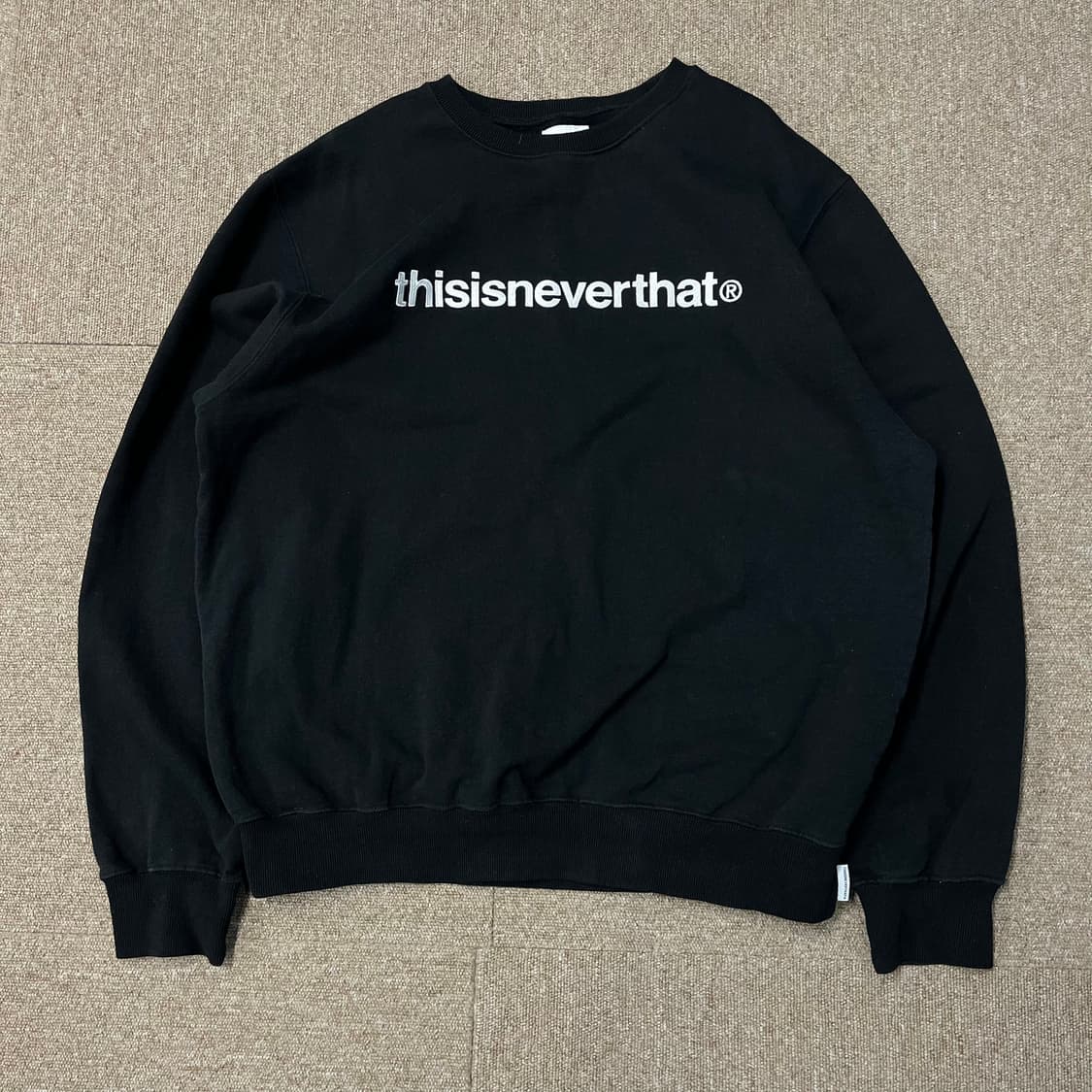 디스이즈네버댓 맨투맨 상품이미지2