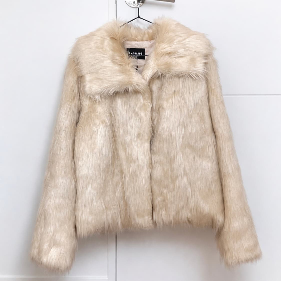 레이블리스 퍼자켓 faux far jacket 상품이미지1