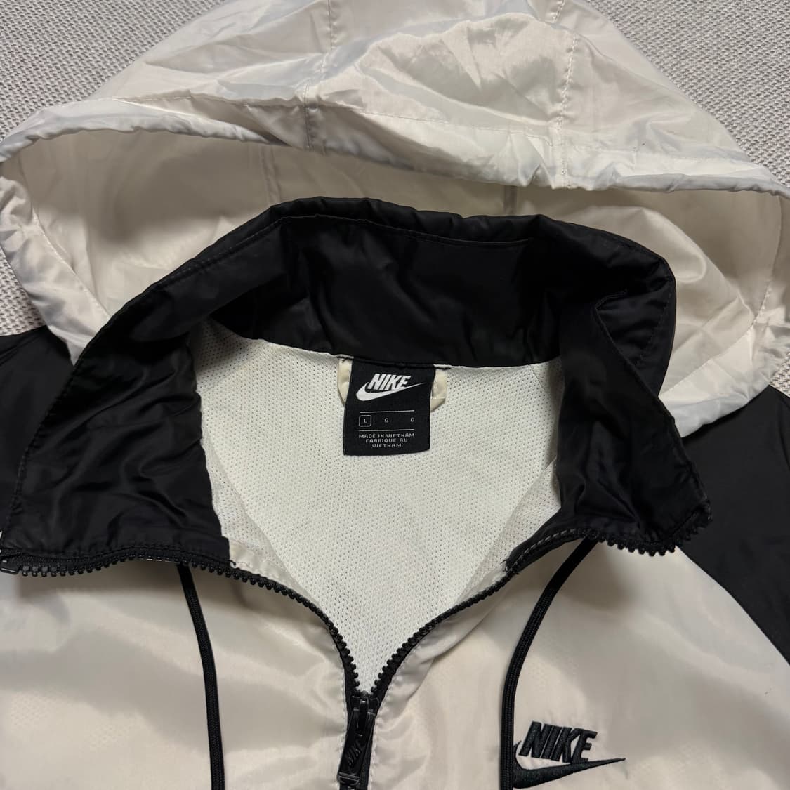 나이키 빅스우시 윈드러너 바람막이 자켓 상품이미지3