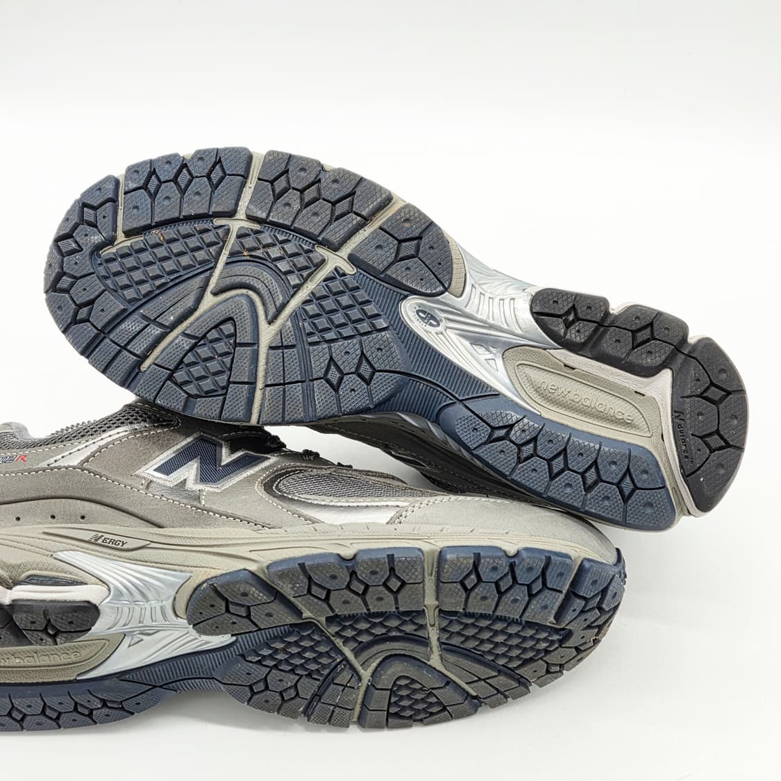 뉴발란스 2002R 그레이 (260 D)  상품이미지3