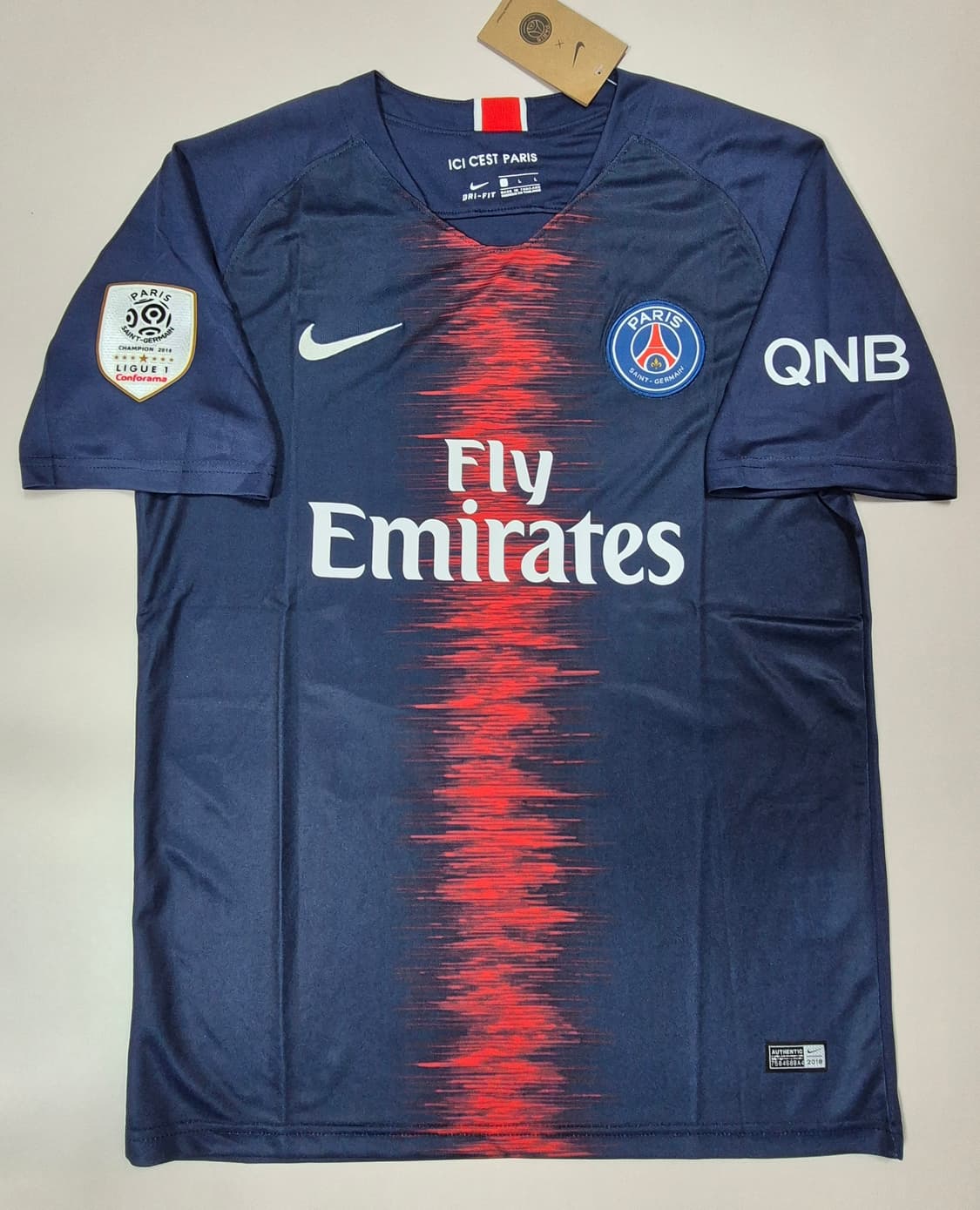 18-19시즌 파리생제르망 홈 네이마르 유니폼 L 상품이미지2