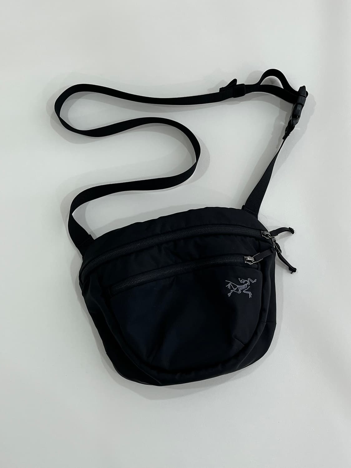 아크테릭스 맨티스2 웨이스트백 구형 블랙 상품이미지1