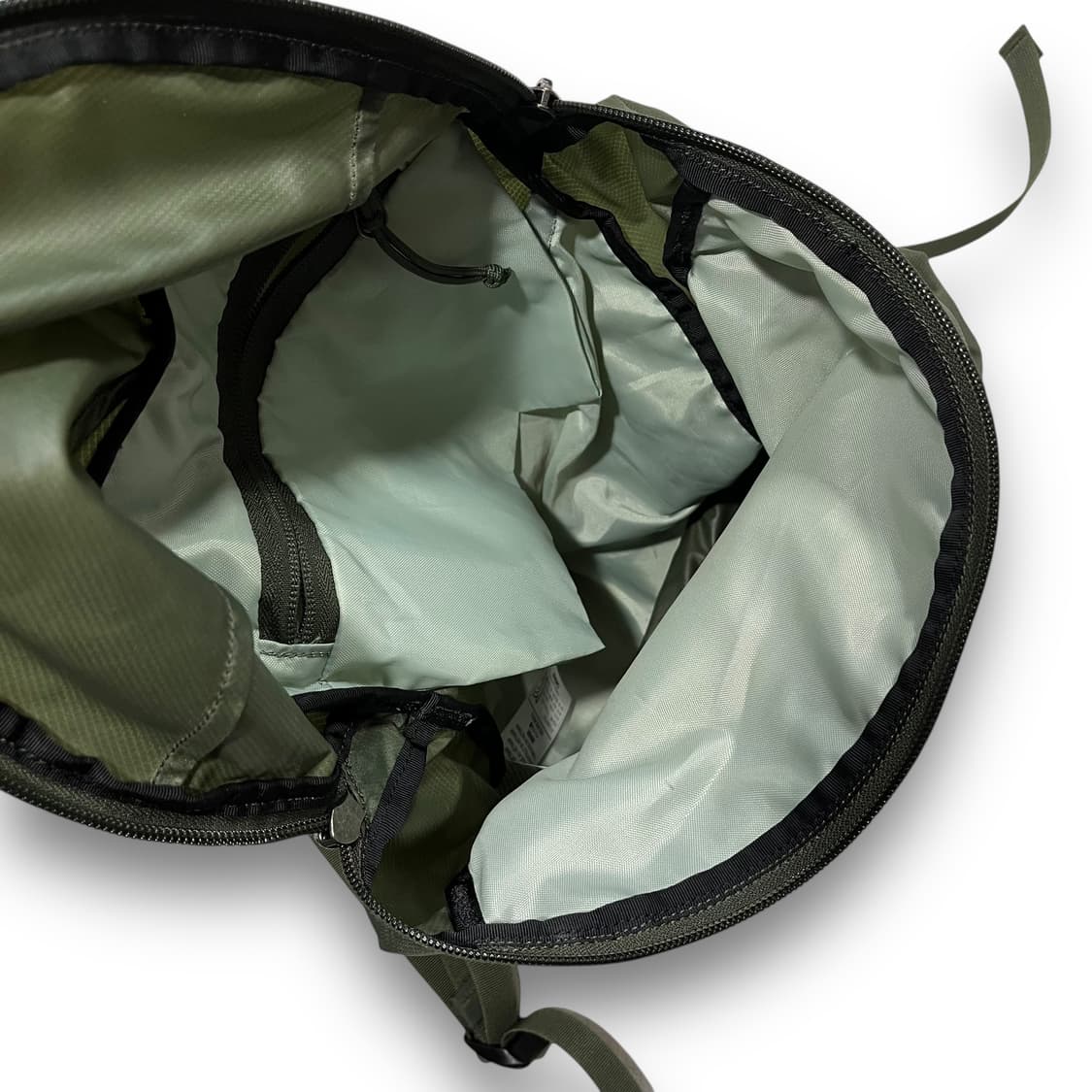 아크테릭스 인덱스 15 카키 백팩 상품이미지8