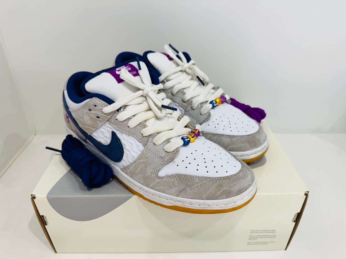 [290] 나이키 SB 덩크 로우 레이사 릴 퓨어 플래티넘 비비드 퍼플 상품이미지1