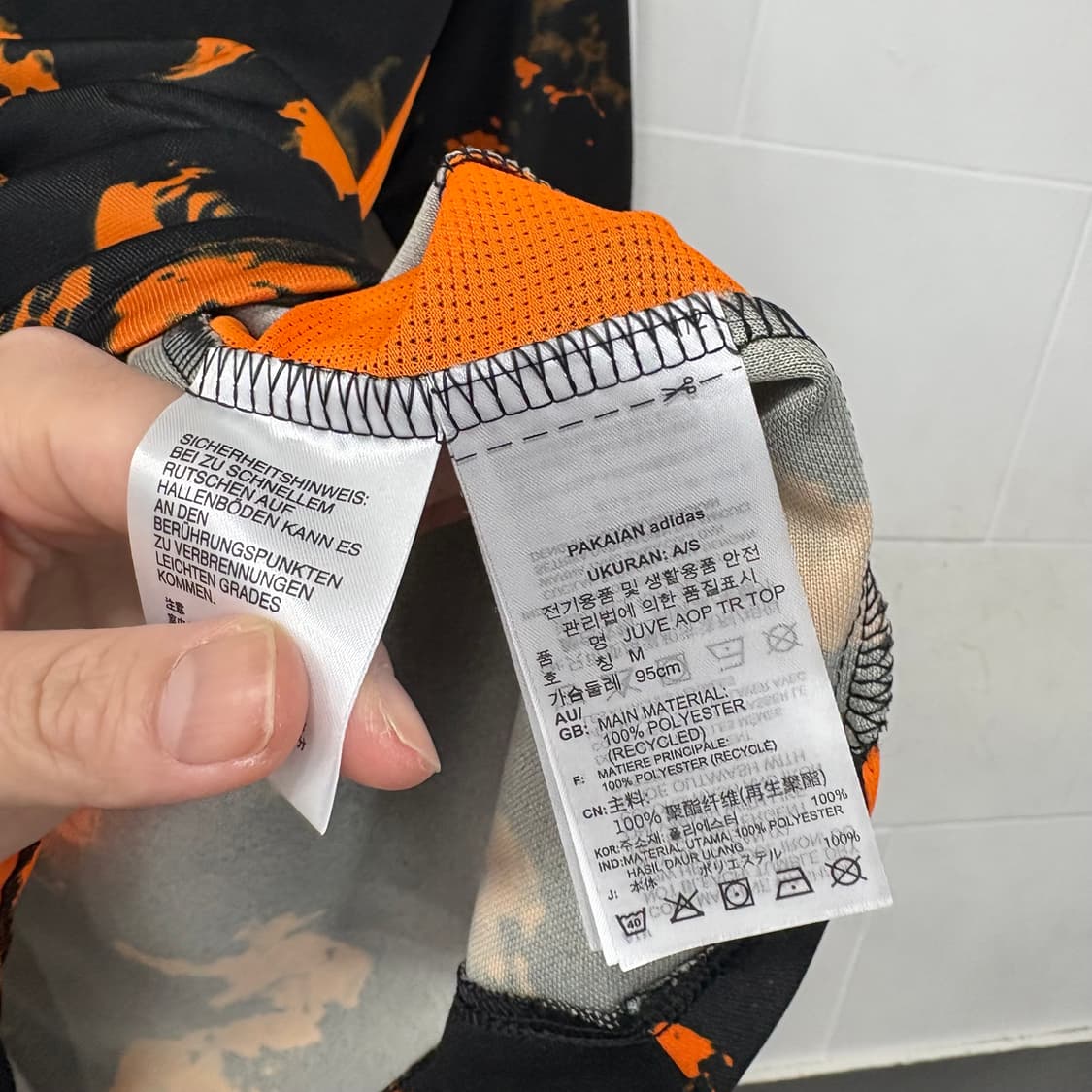 아디다스 유벤투스 FC 2021/22 시즌 트레이닝 저지 상품이미지4