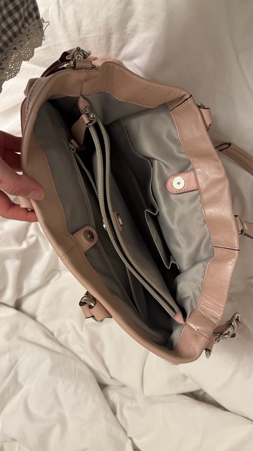 코치 빈티지 핑크 가죽 가방  상품이미지2