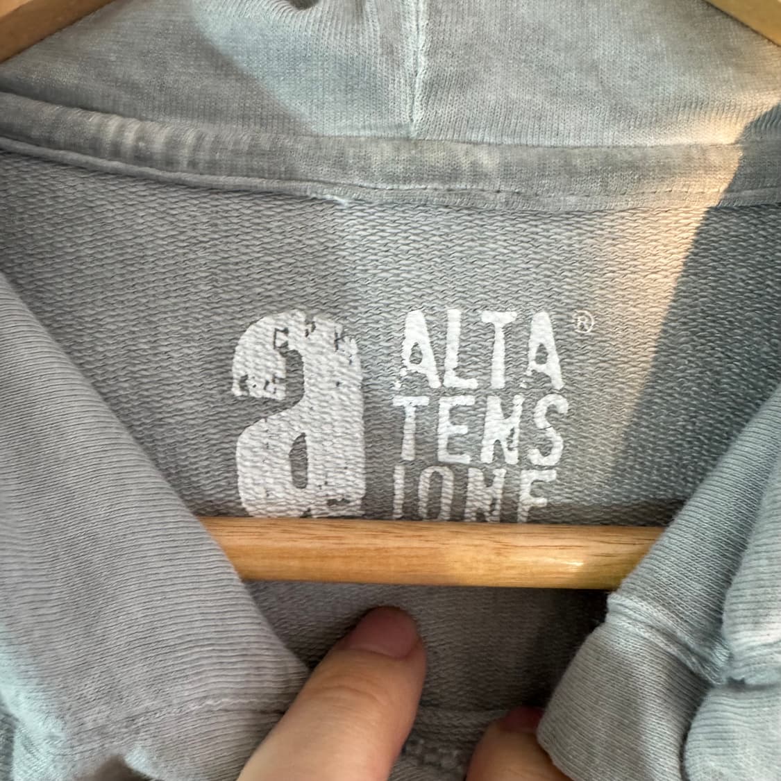 Altatenslone 바이커 프린팅 로고 후드티 상품이미지9