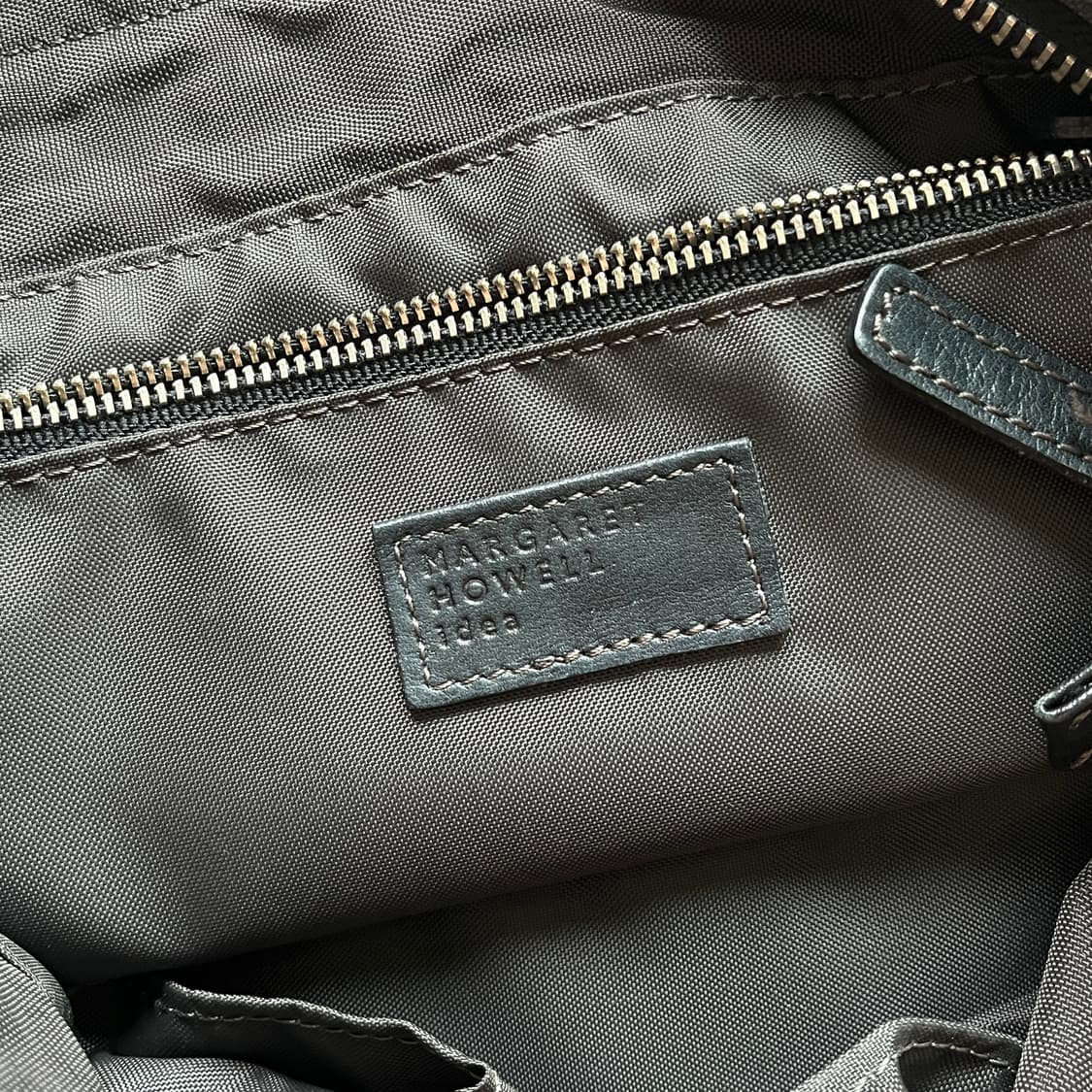 Margaret Howell Leather Shoulder Bag 상품이미지7