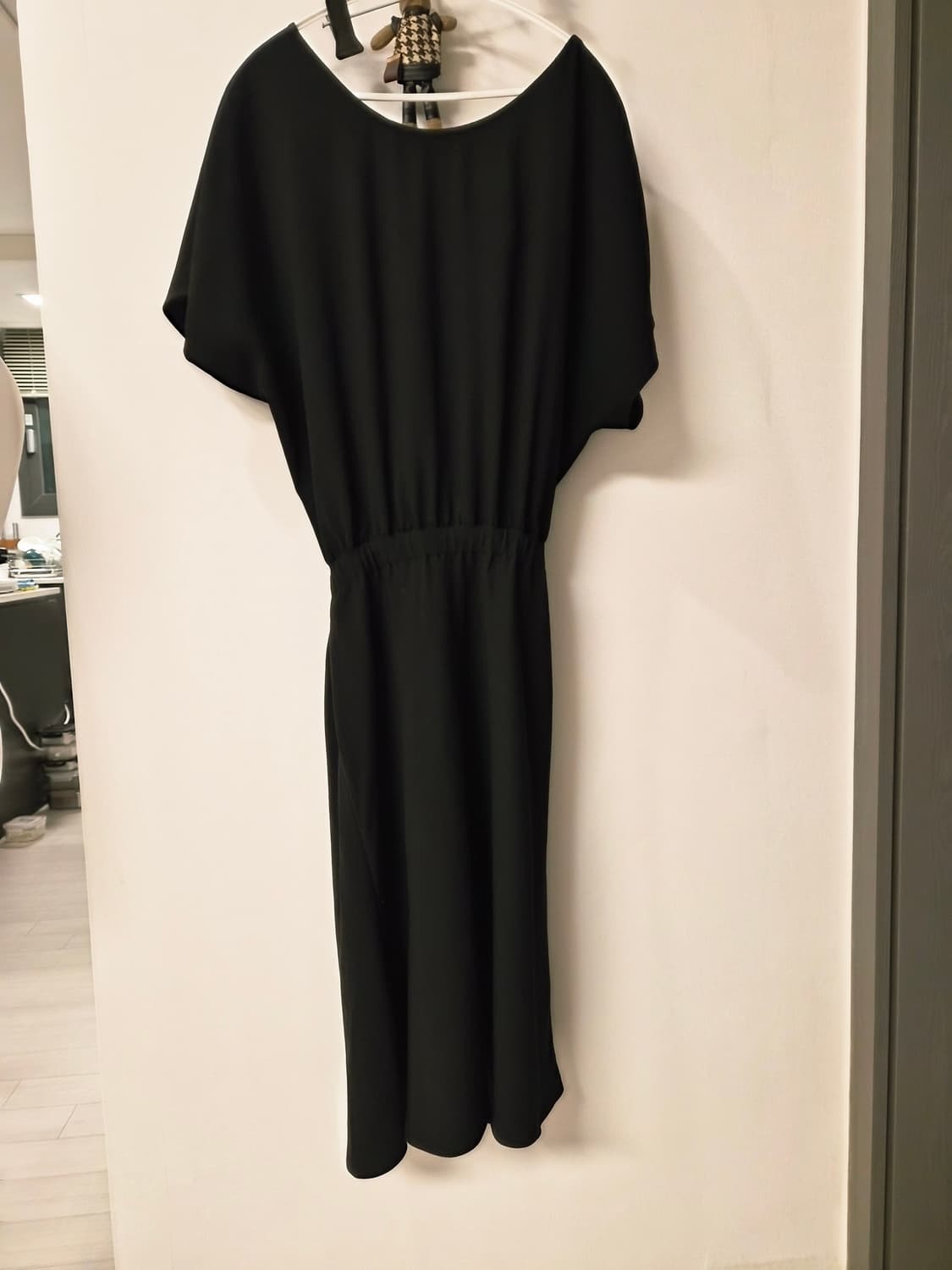 택있는새상품 아떼 바네사브루노백리스 리본 디테일 드레스입니다 상품이미지8