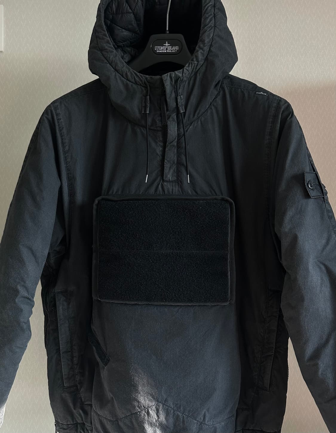 스톤아일랜드 쉐도우프로젝트 아노락 패딩 M(100) 상품이미지1