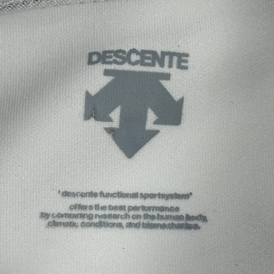 데상트 트레이닝 오레오 트랙탑 져지 (M 여성추천) 상품이미지5