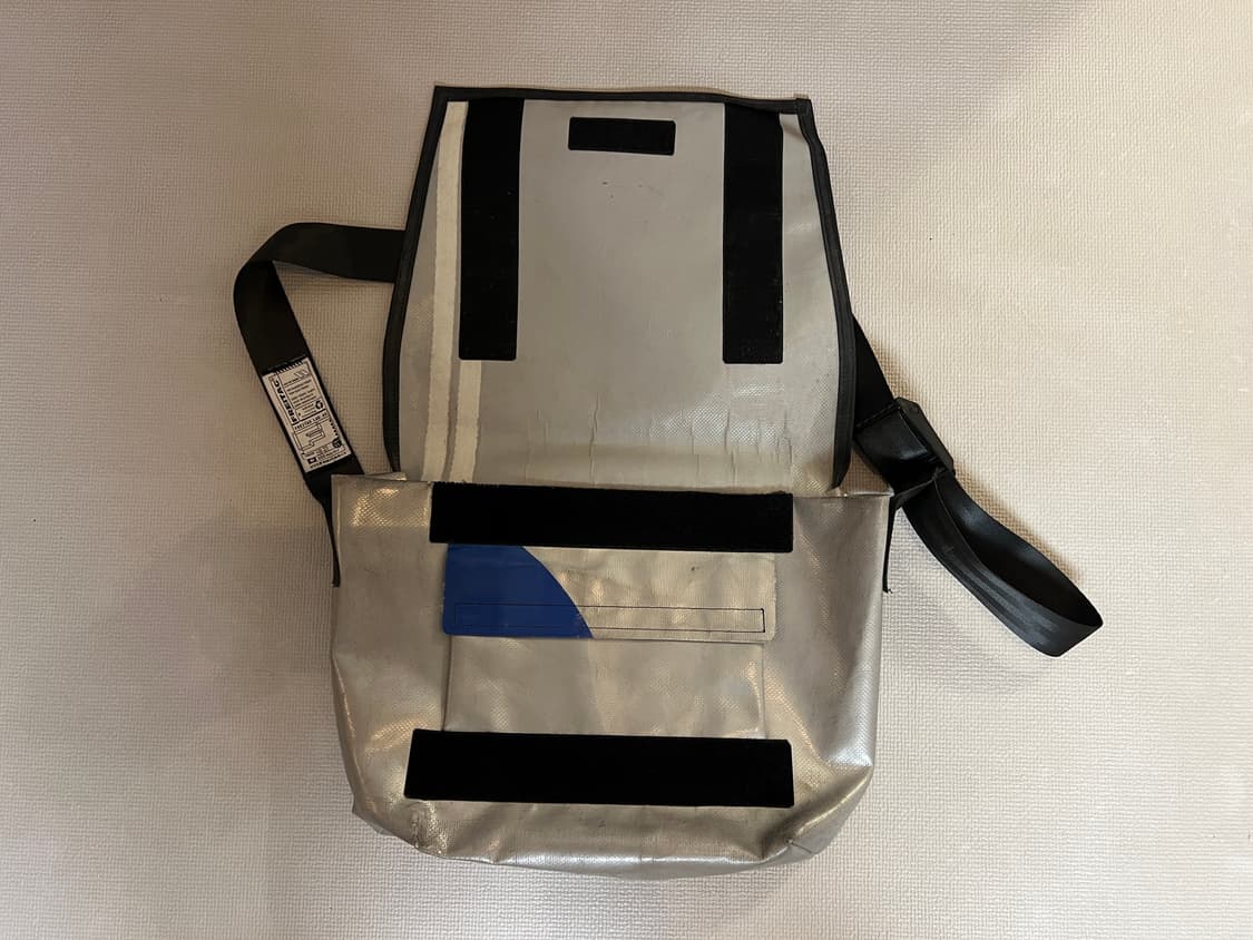 프라이탁 드라그넷(올실버) 상품이미지5