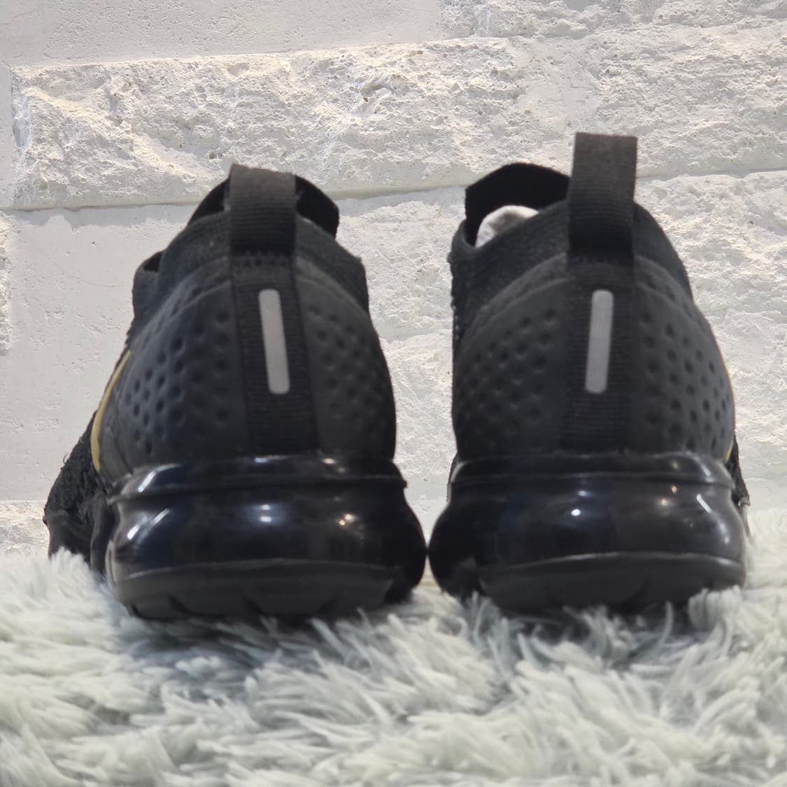 6q-25:나이키 에어 베이퍼맥스 플라이니트 2 블랙-골드 (23 cm) 상품이미지3