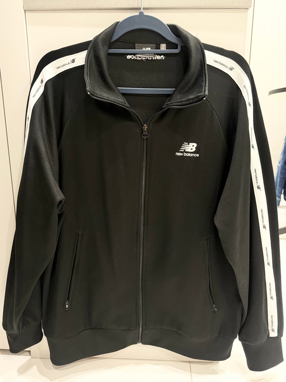 뉴발란스 트랙탑 상품이미지1