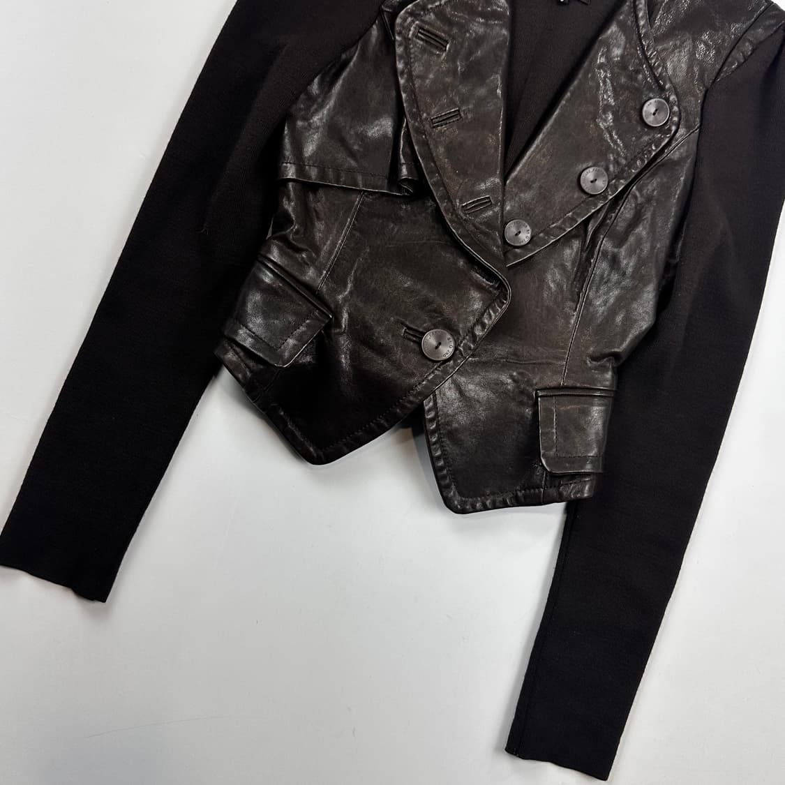 오즈세컨 양가죽 니트 자켓 상품이미지3