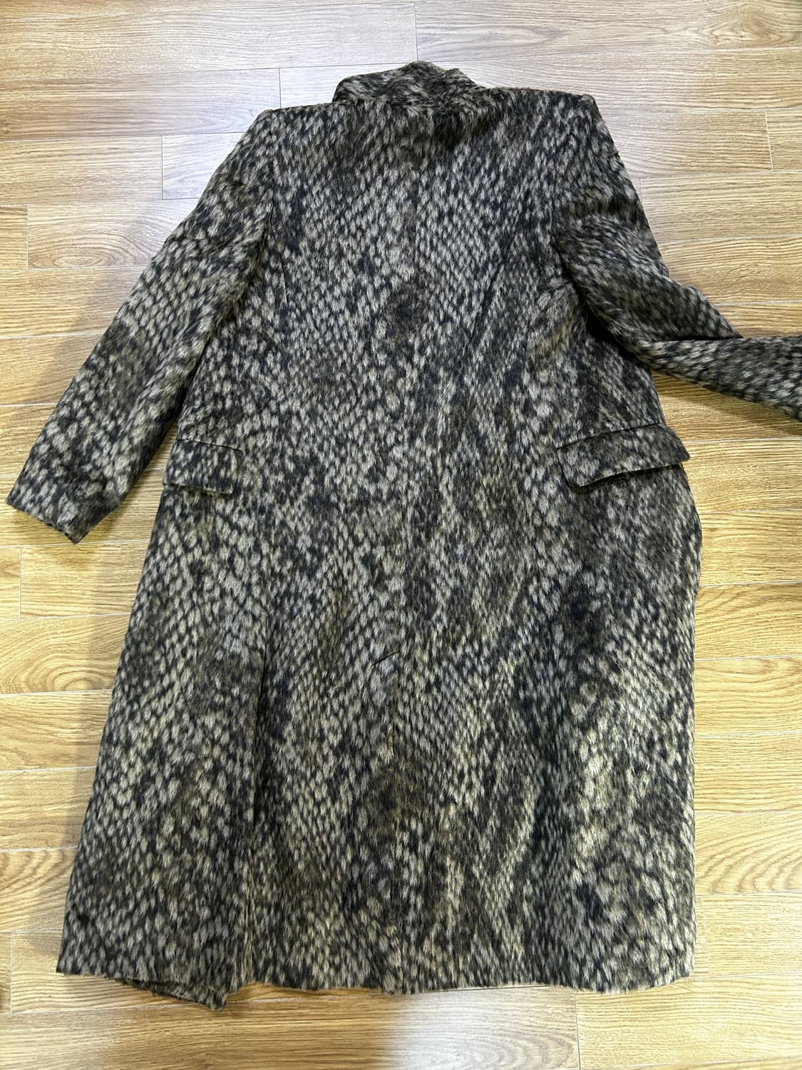 앤아더스토리즈 호피 이태리 코트 상품이미지6