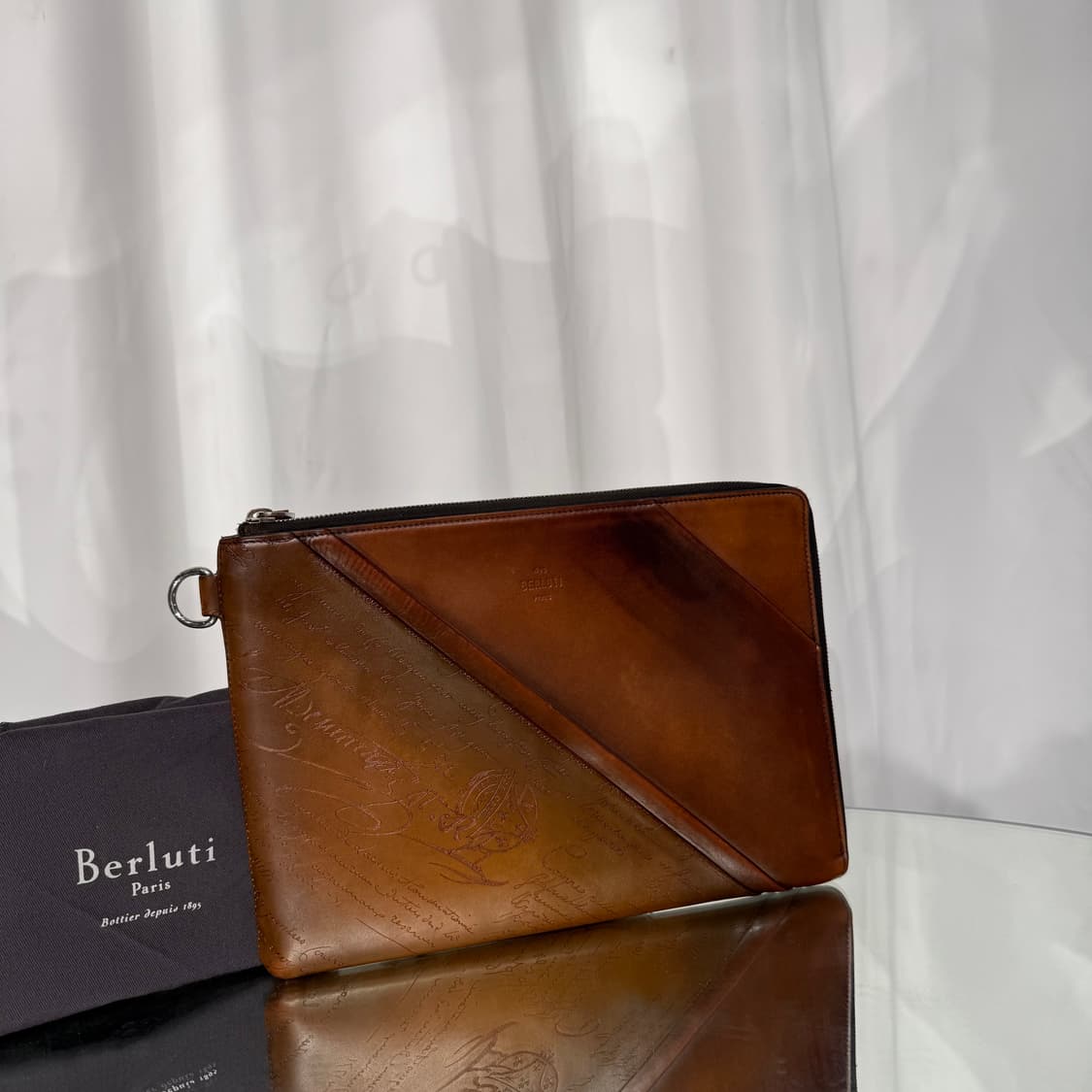 [정품] 벨루티 스크리토 레더 클러치백 GM 더스트백 상품이미지2