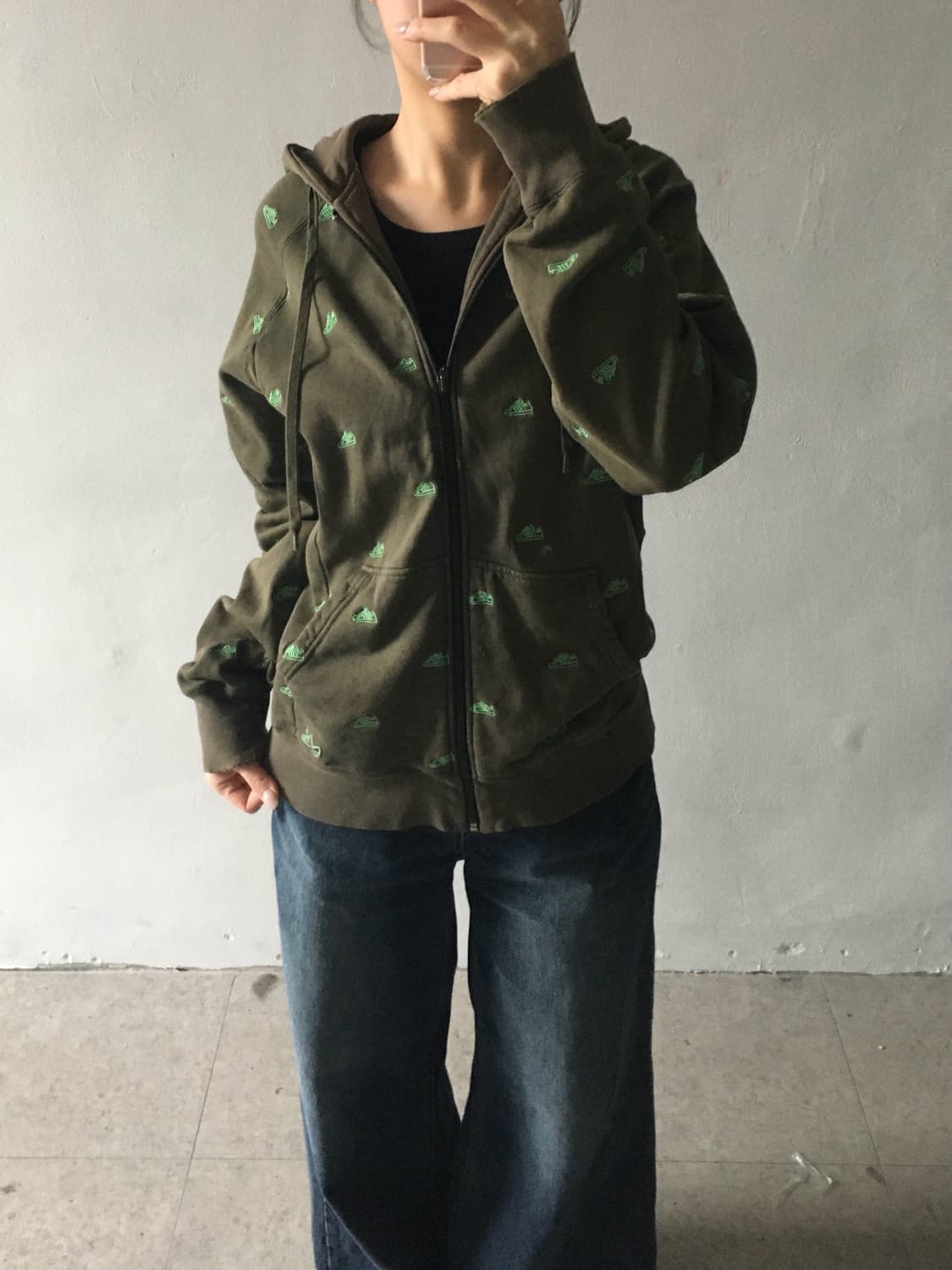 아디다스 그래픽패턴 후드집업 상품이미지1