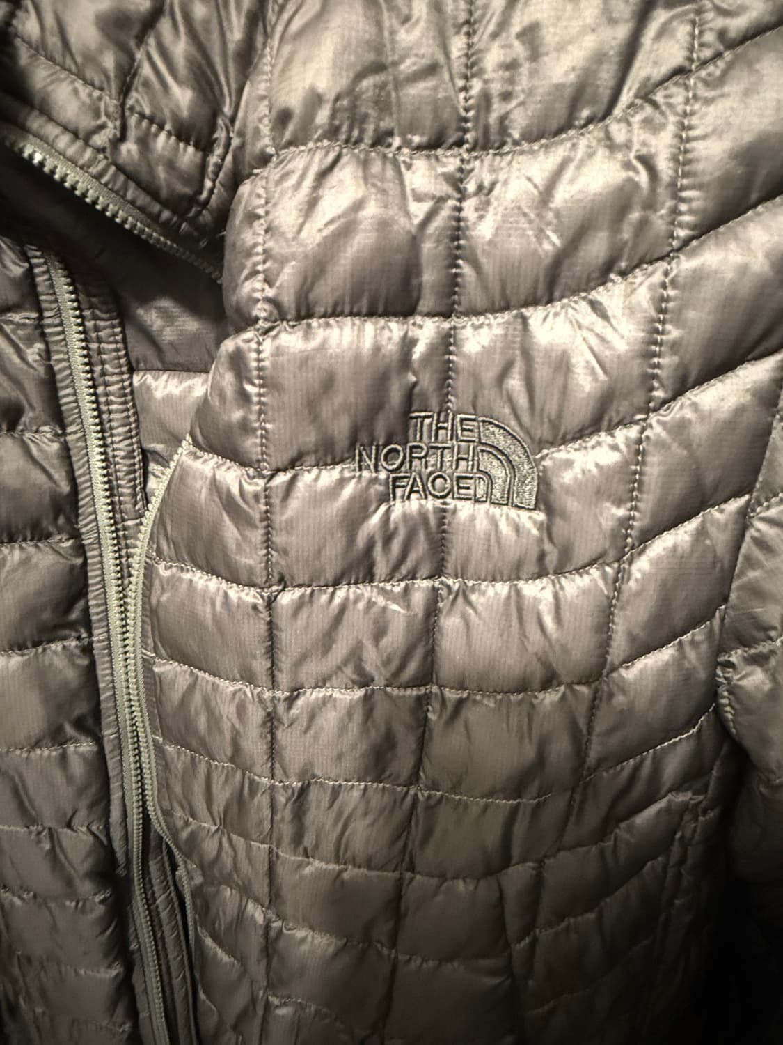 노스페이스 써모볼  초경량 패딩S 상품이미지2