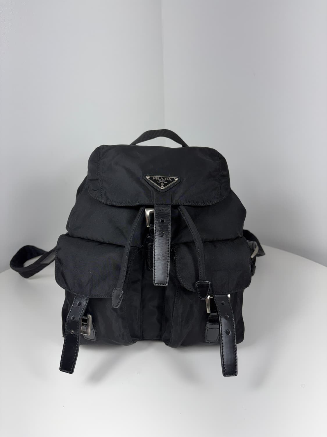 프라다 나일론 투포켓 스몰 백팩 상품이미지1