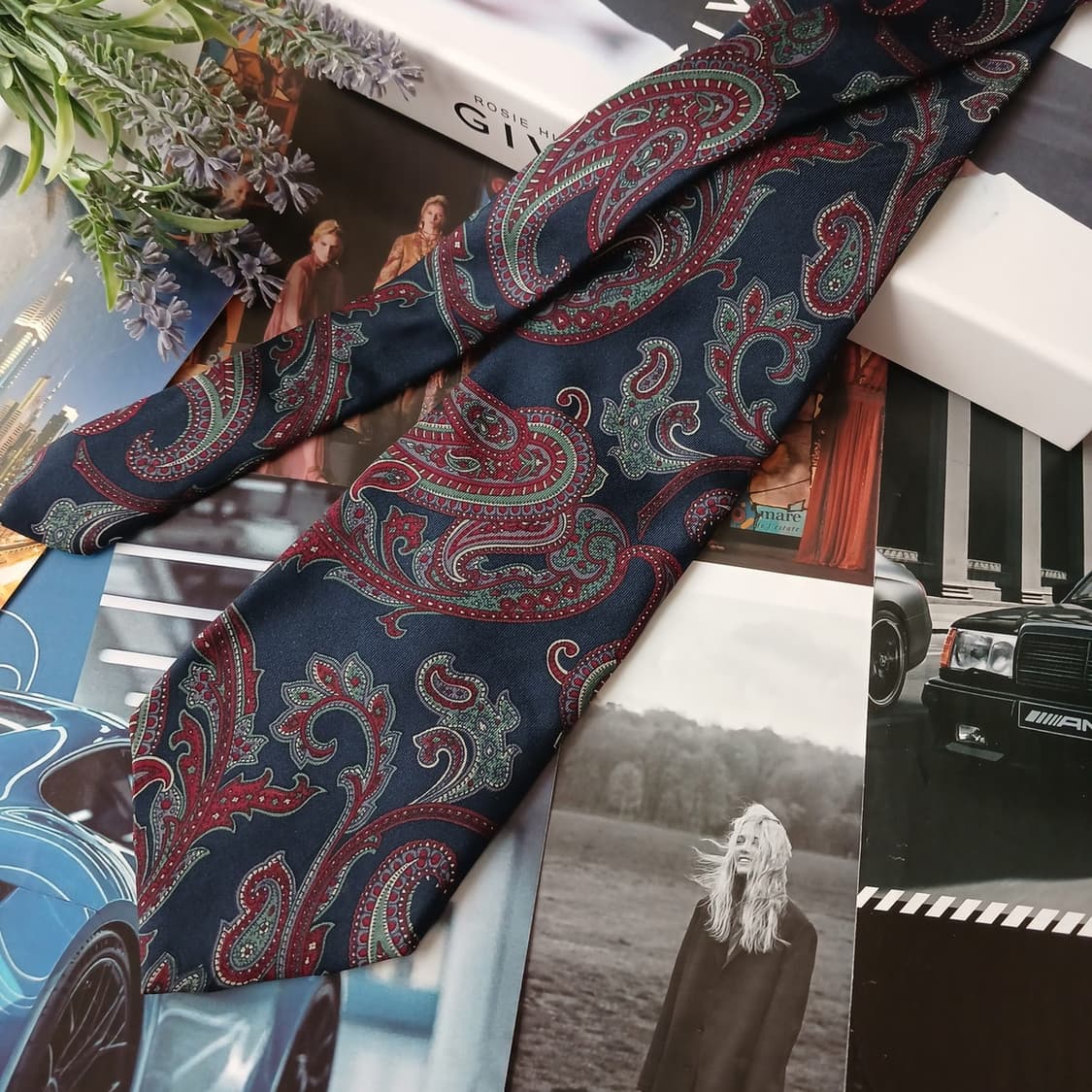 지방시 실크 네이비 페이즐리 넥타이 10.2cm A등급 A18911
 상품이미지2