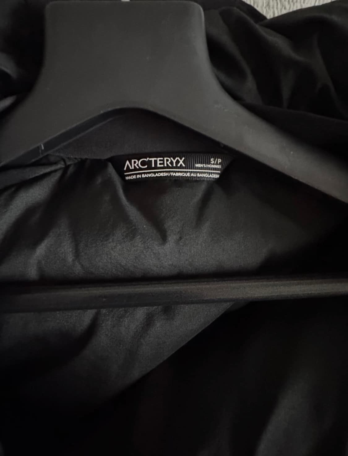 아크테릭스 아톰 헤비웨이트 S사이즈 팝니다 상품이미지3