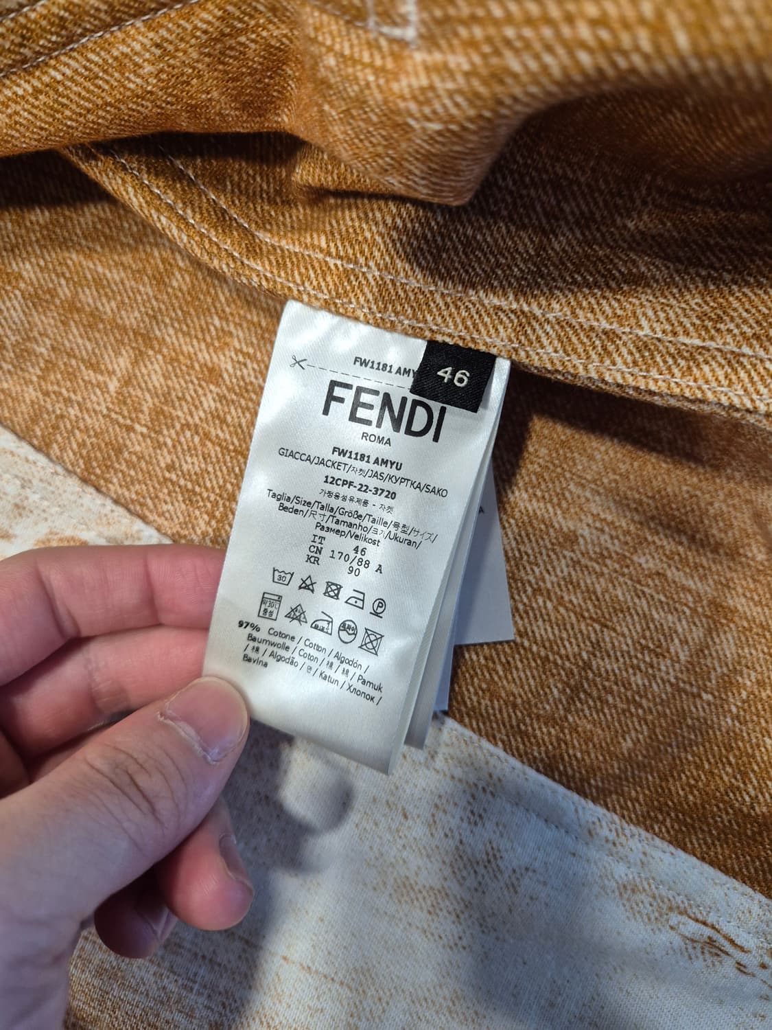 펜디 23ss 트러커 자켓 46 상품이미지5