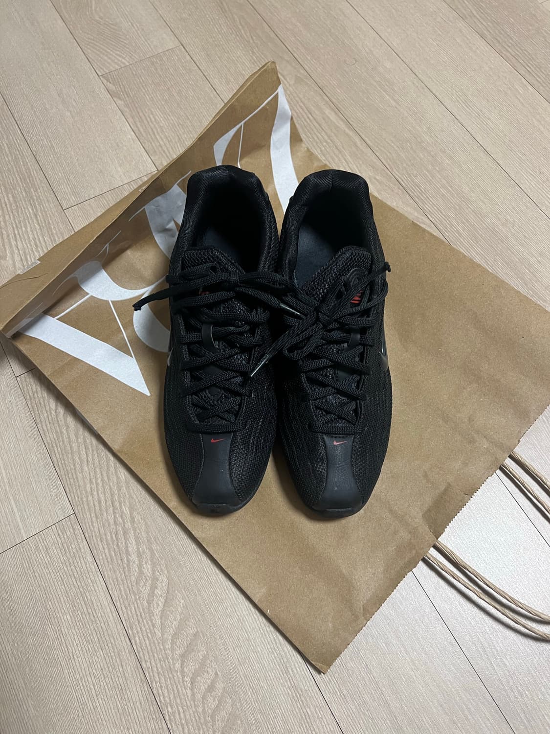 나이키샥스 Z 230 블랙  상품이미지7