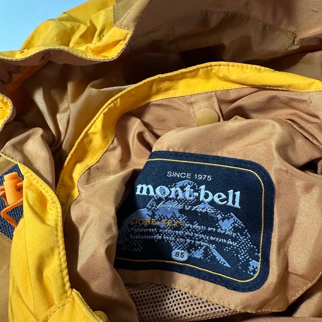 95 M 몽벨 머스타드 겨자 후드탈부착 등산 바람막이 자켓 상품이미지6