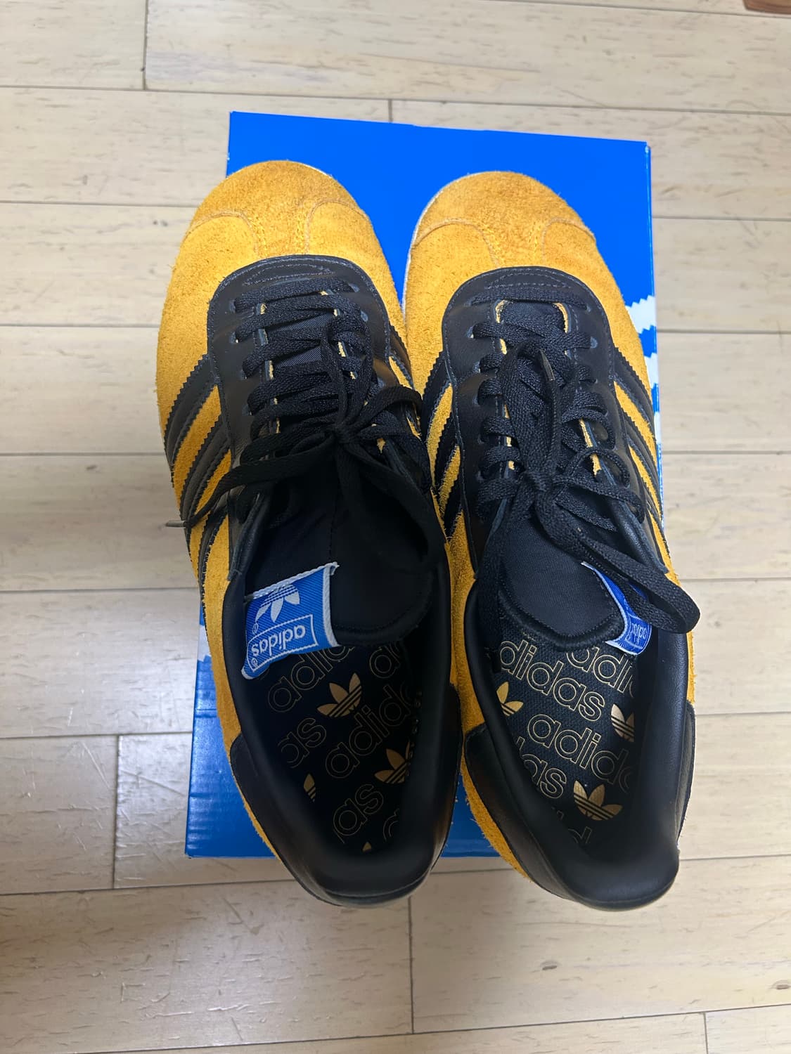 아디다스 가젤 75주년 팀 유니버시티 골드 상품이미지2