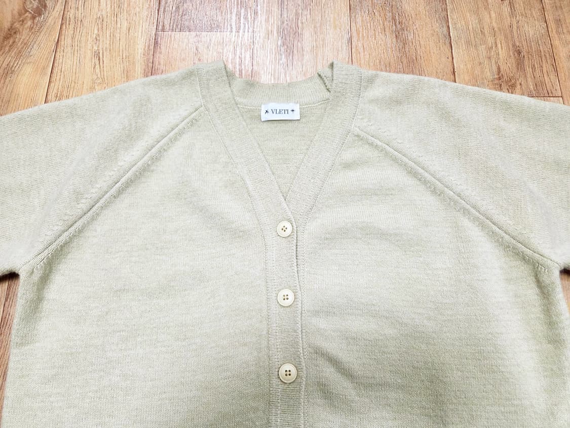 블레티(VLETI) 비스코스 V넥 니트가디건 프리사이즈 새상품 상품이미지5