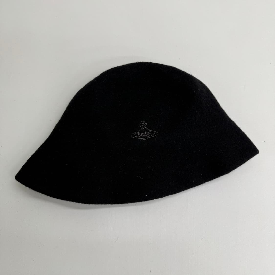 비비안웨스트우드 버킷햇  상품이미지2