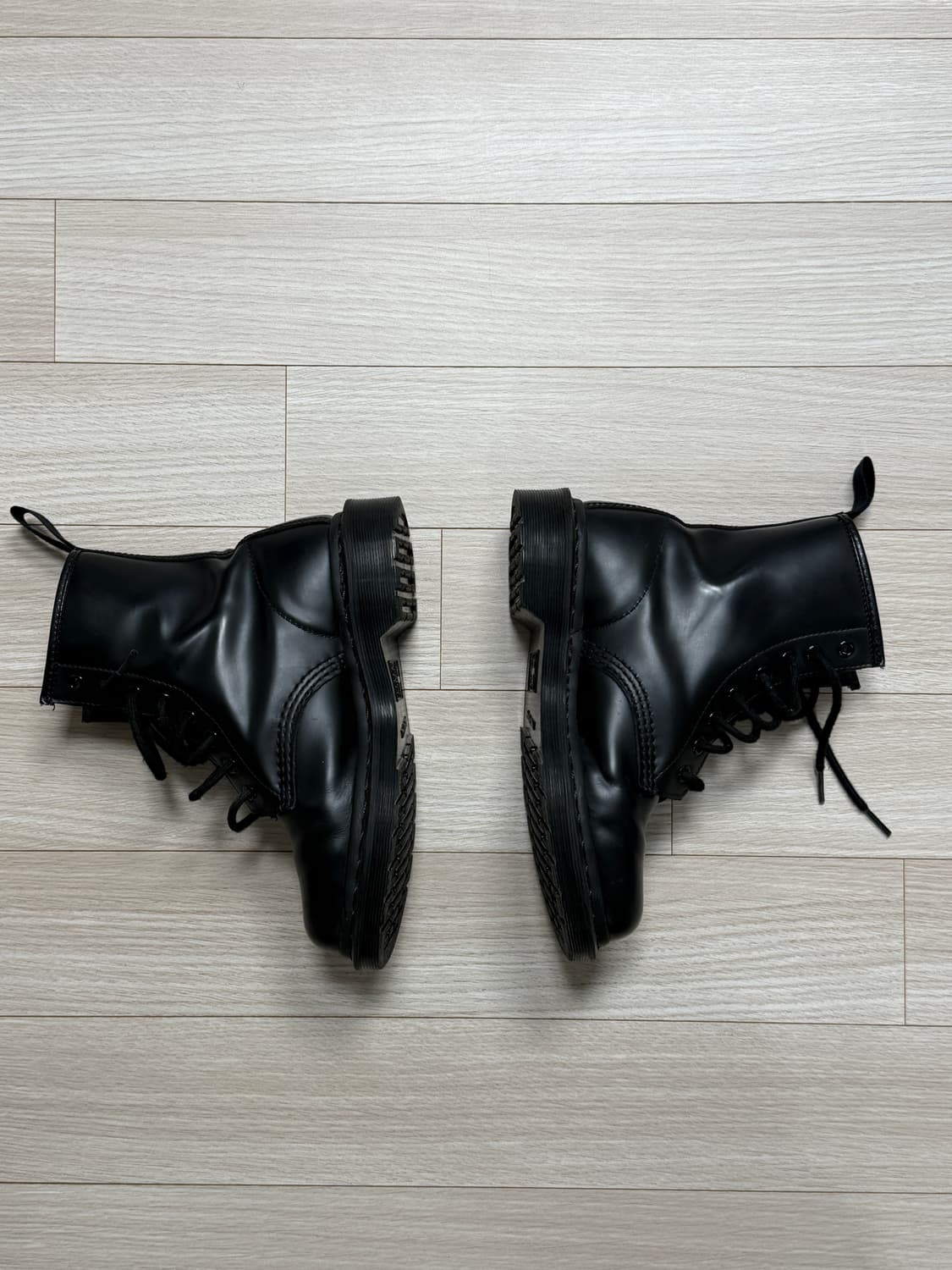 닥터마틴1460 모노 부츠 240 상품이미지3