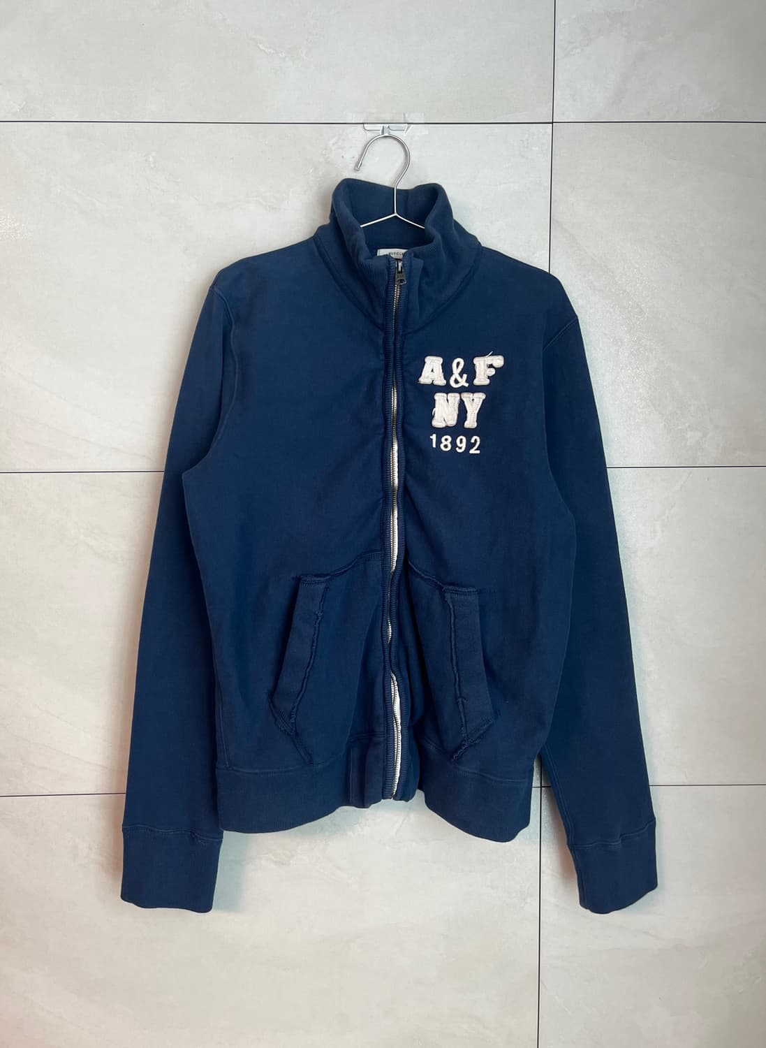 아베크롬비 뉴욕 A&F 집업 네이비 (L) 상품이미지1