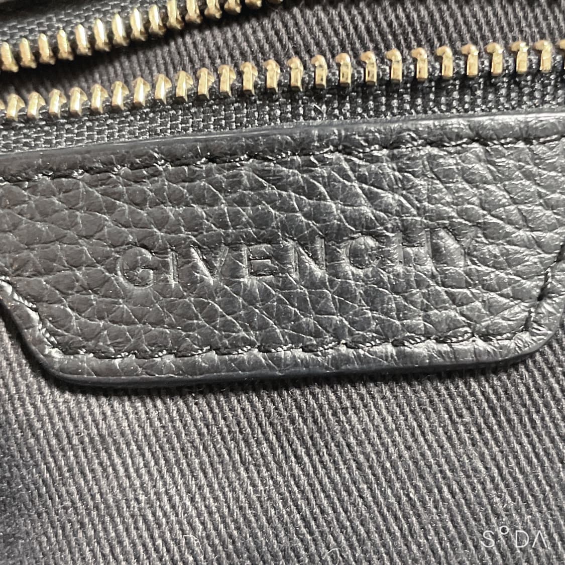 지방시 나이팅게일 숄더백 상품이미지9